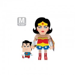 Wonder Woman Paper Toy - MOMOT 